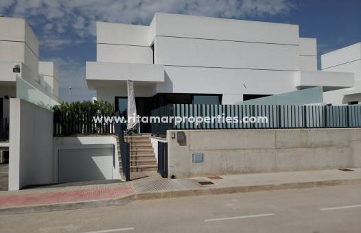 Chalet adosado · Reventa · Dolores · Dolores