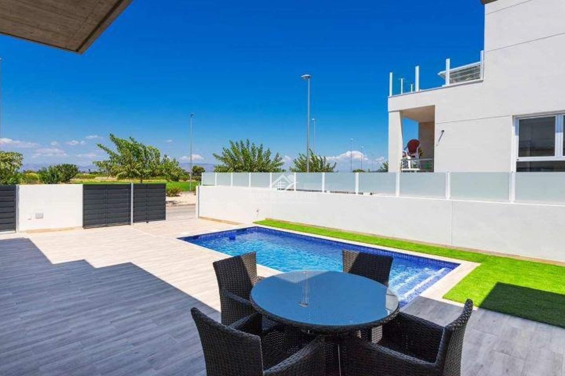 Neubau - Quad House - Daya Nueva - Centro