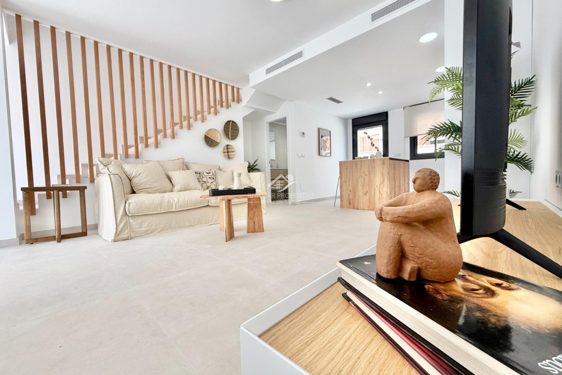New build - Town House - Cox - San Fernando