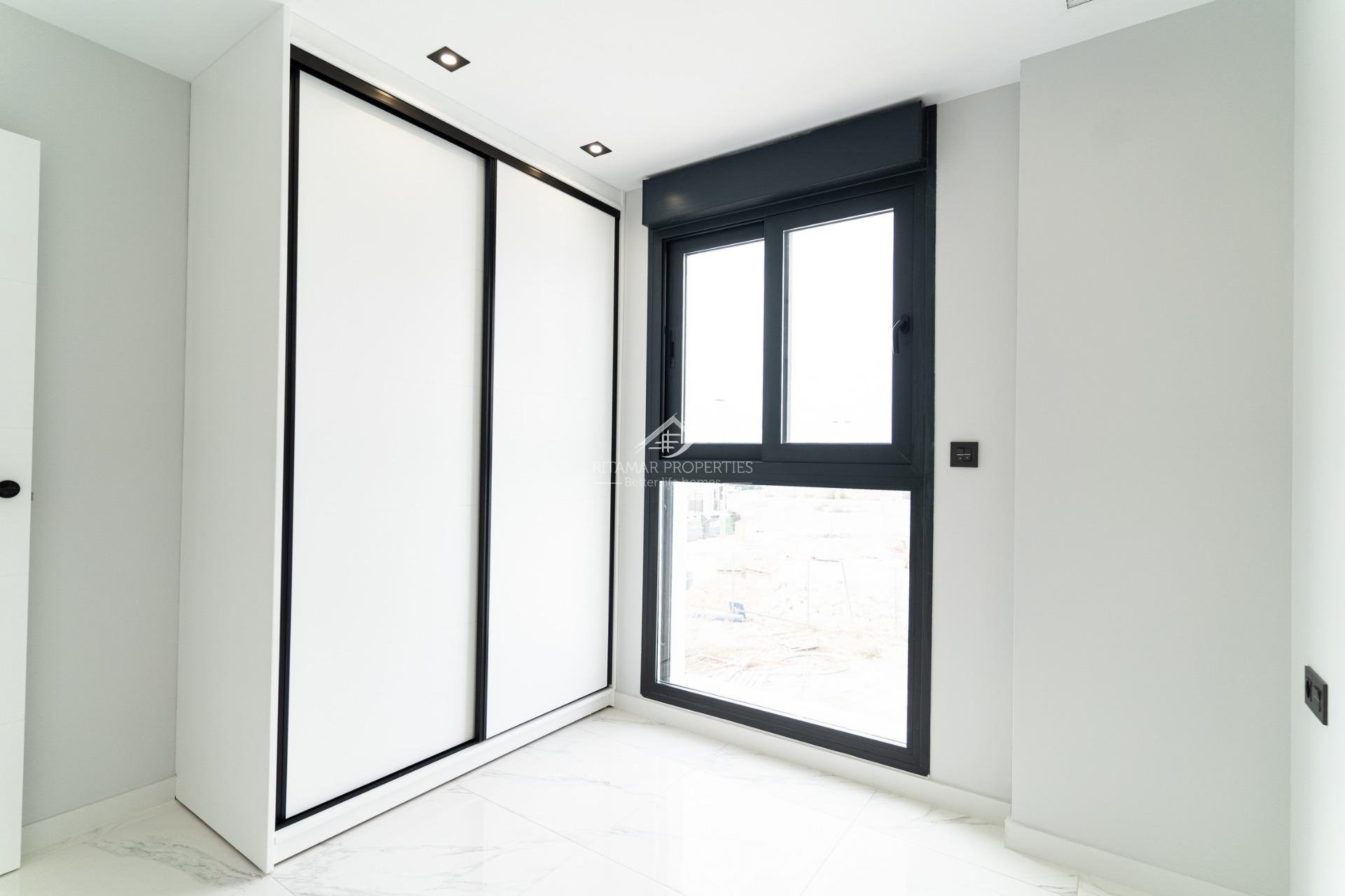 New build - Villa - Orihuela Costa - Punta Prima