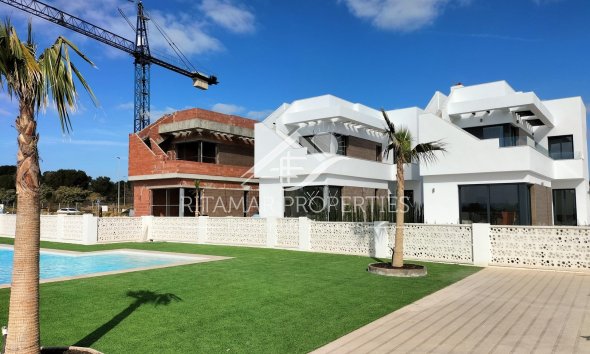 Nouvelle Construction - Villa - Pilar de la Horadada - Lo Romero Golf