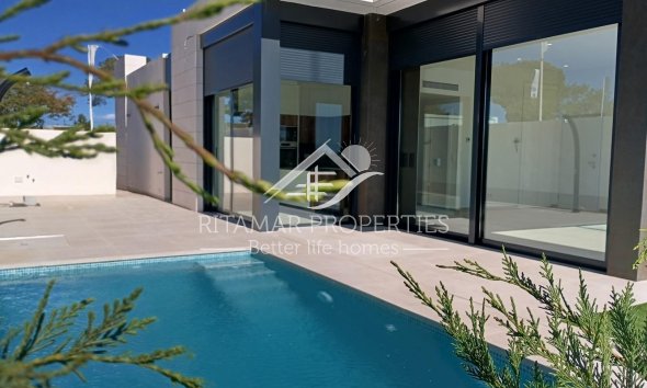 Obra Nueva - Villa - Pilar de la Horadada - Roda Golf