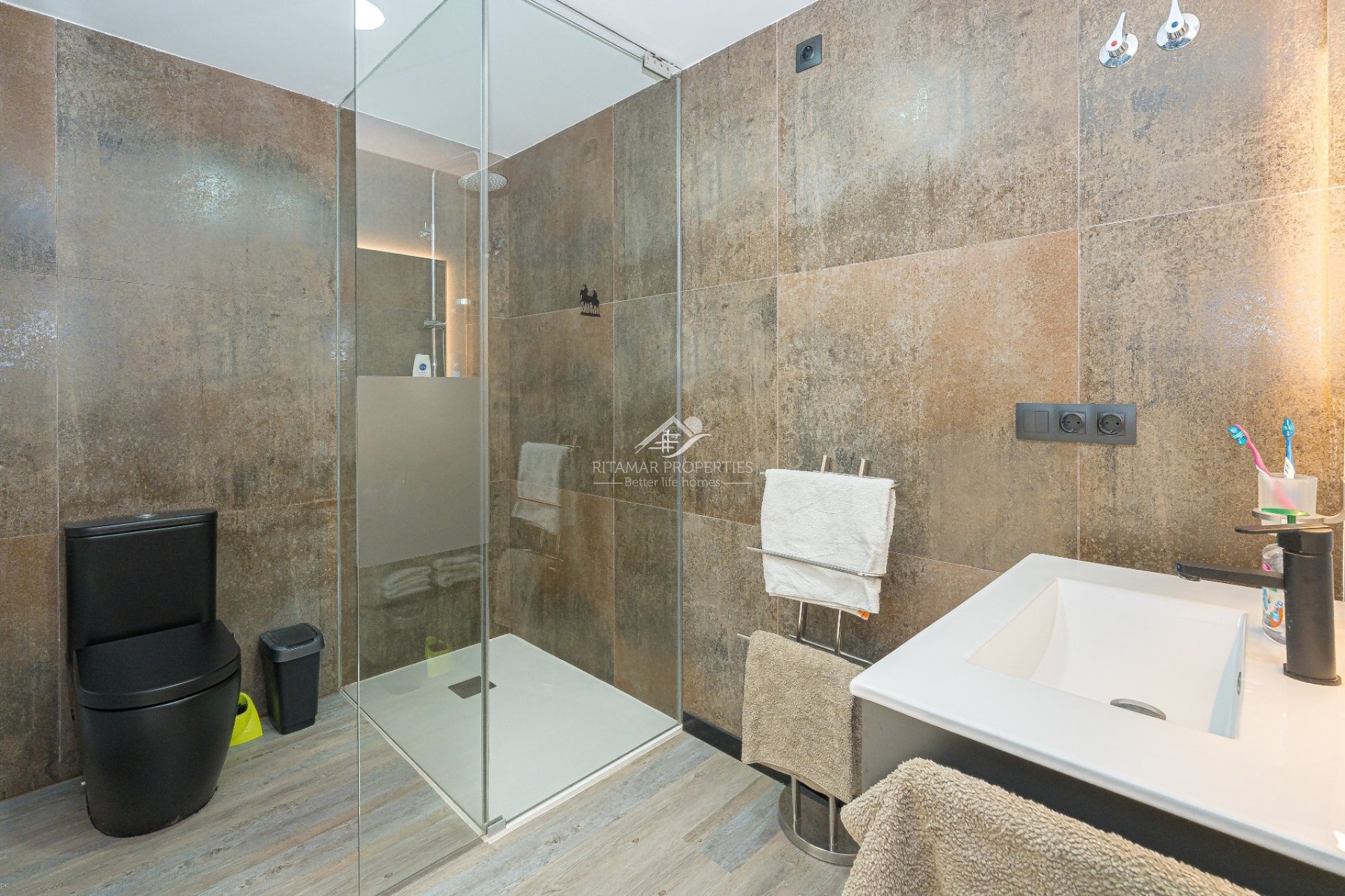 Resale - Apartment - Formentera del Segura