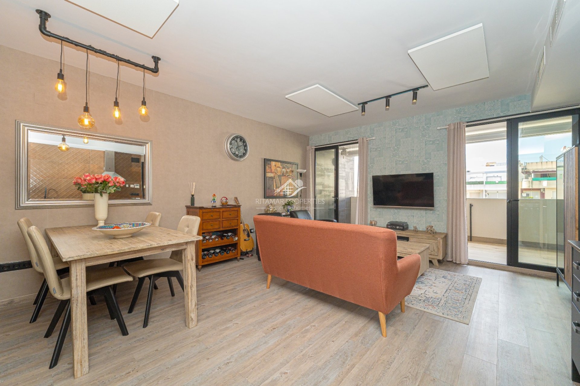 Resale - Apartment - Formentera del Segura