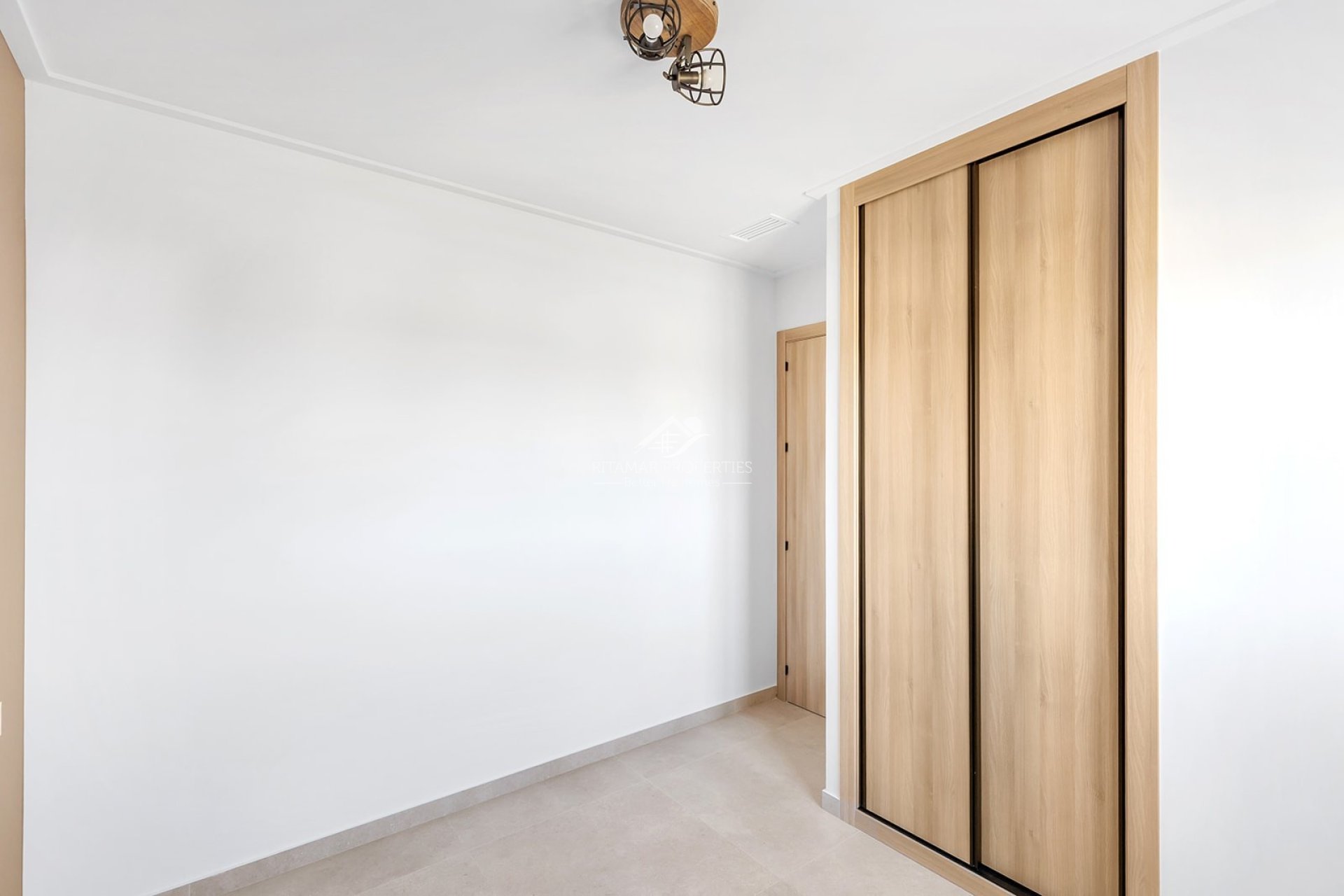 Resale - Apartment - Guardamar del Segura - El Raso