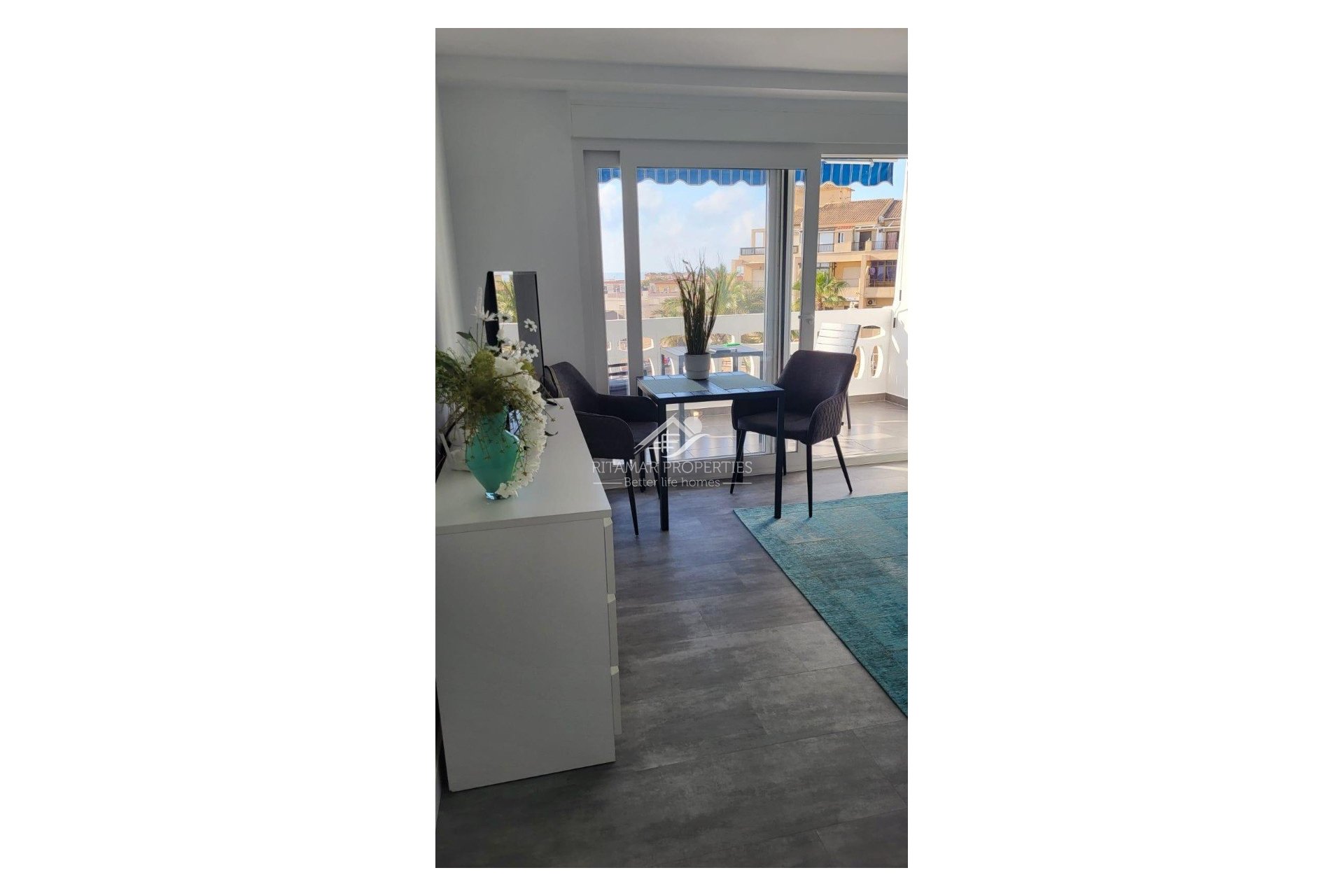Resale - Apartment - Torrevieja - La Mata