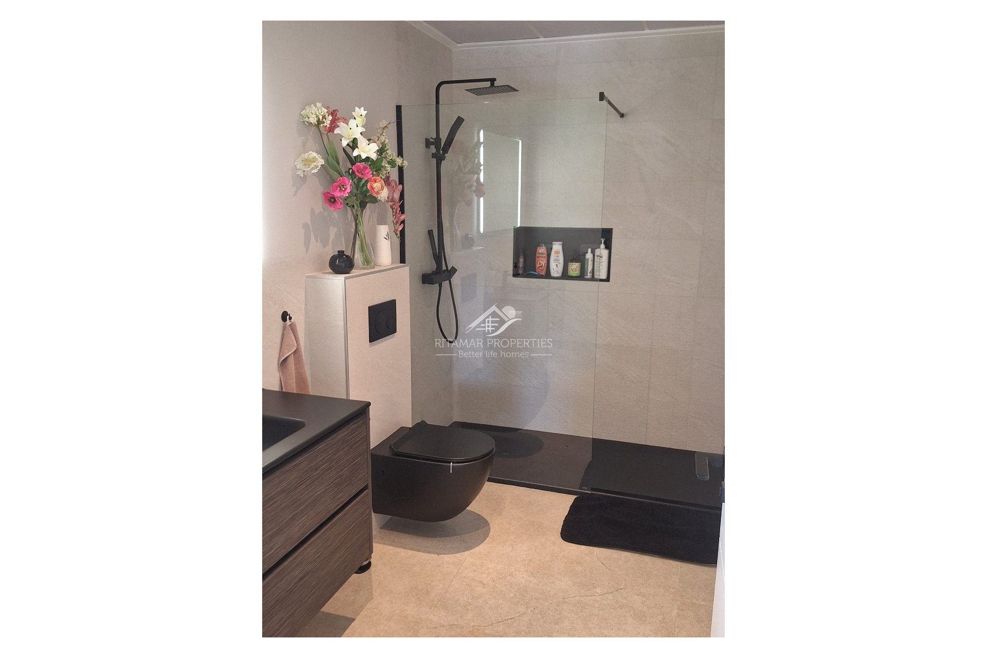 Resale - Villa - Pinoso
