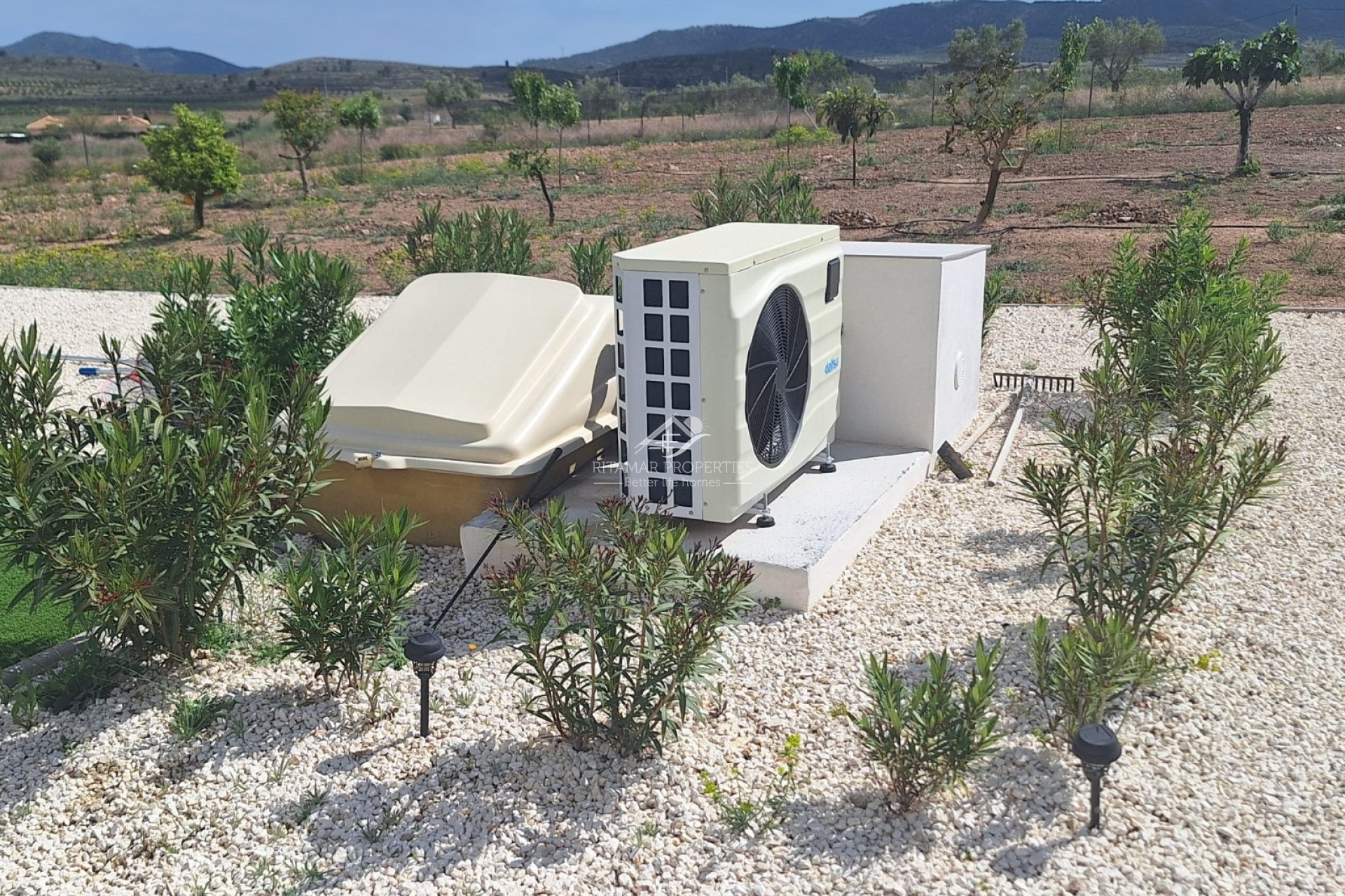 Resale - Villa - Pinoso