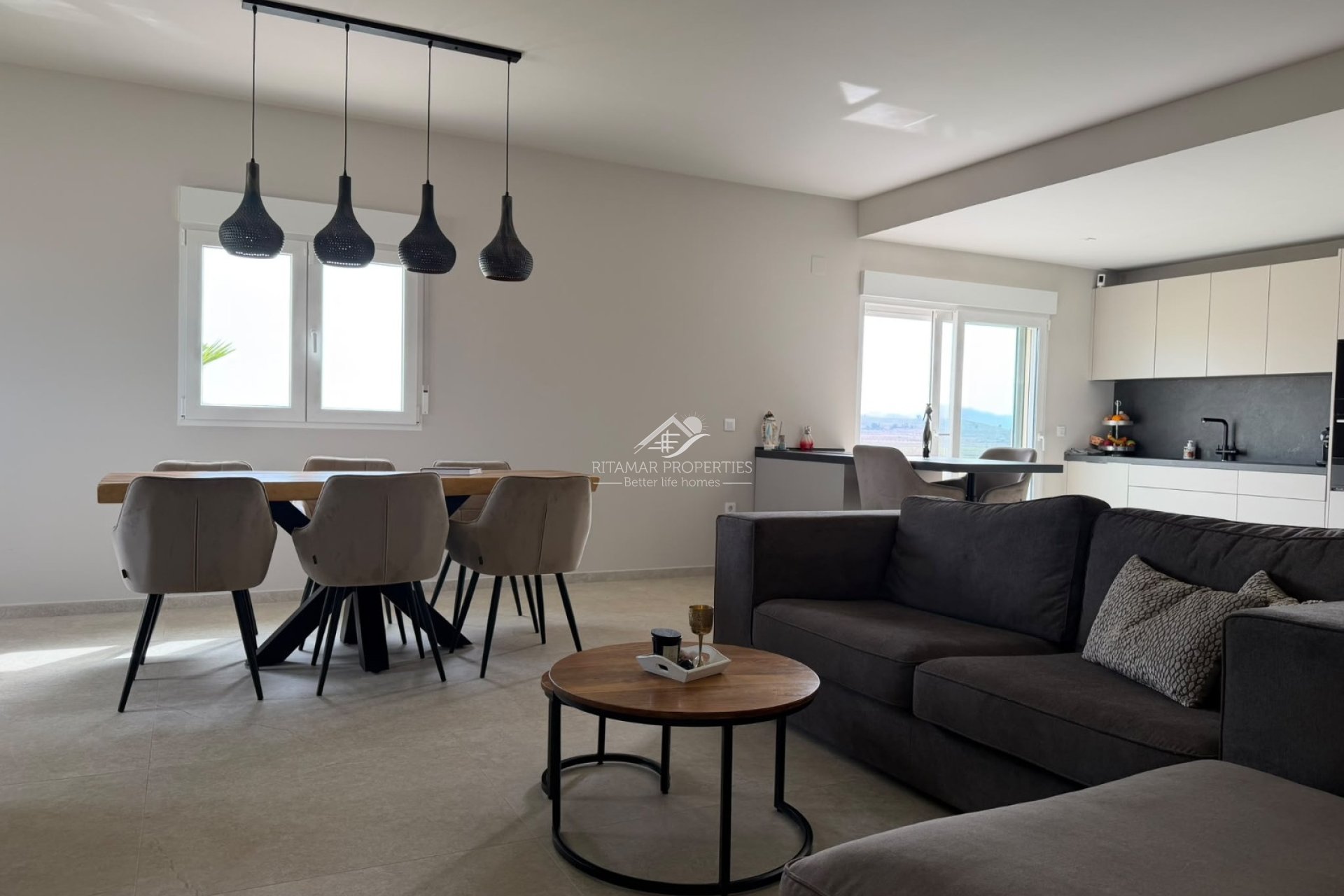 Resale - Villa - Pinoso