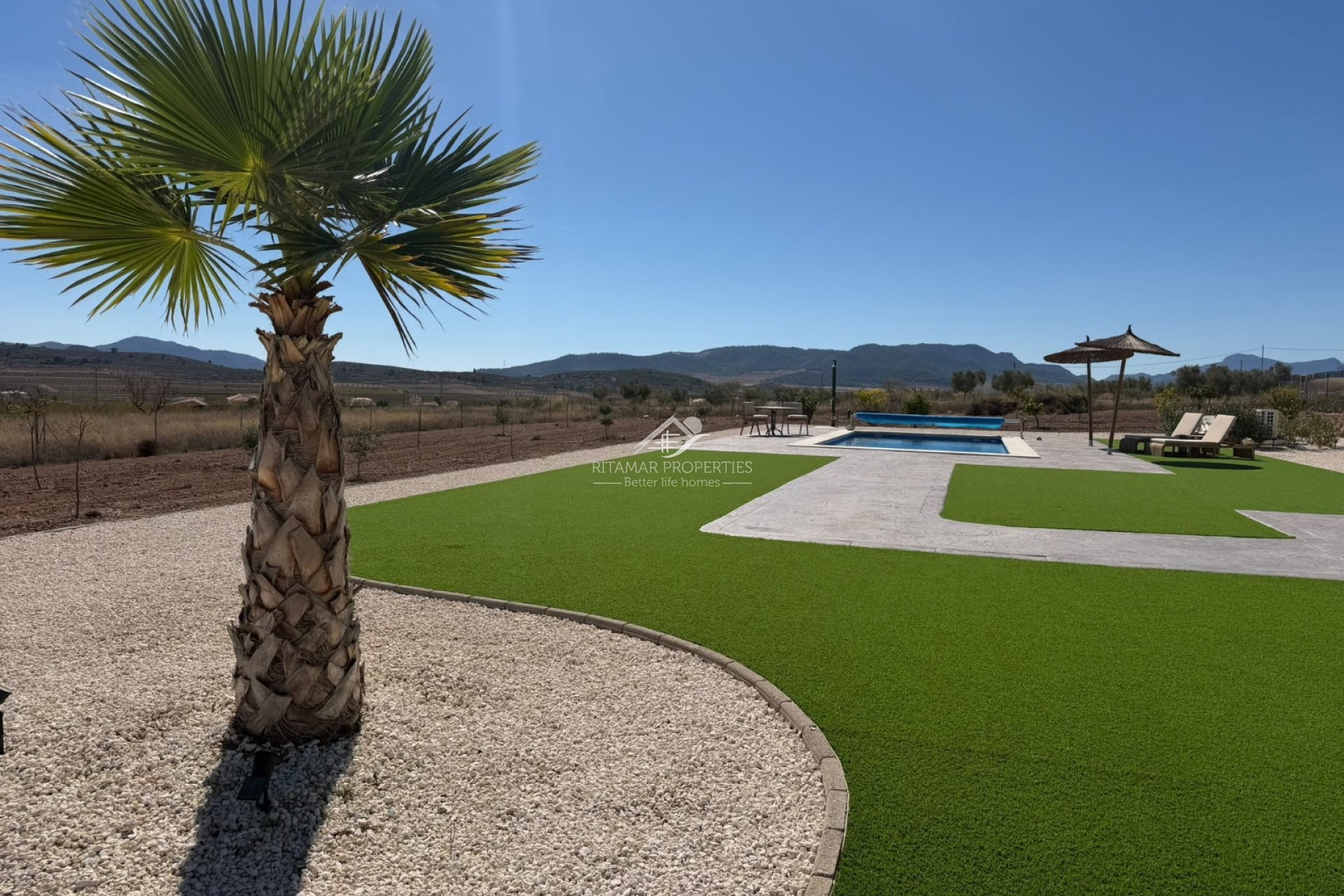 Resale - Villa - Pinoso