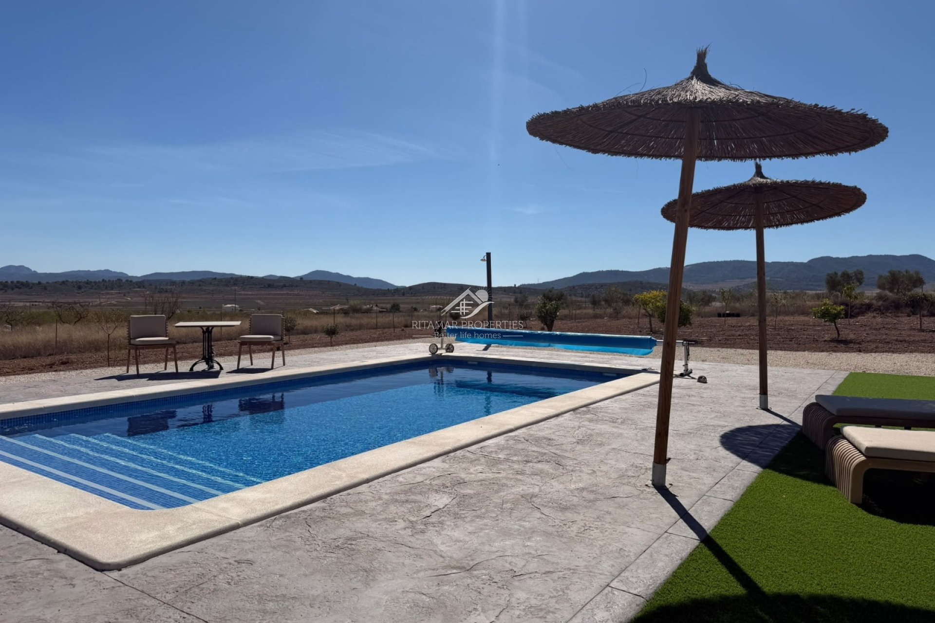 Resale - Villa - Pinoso