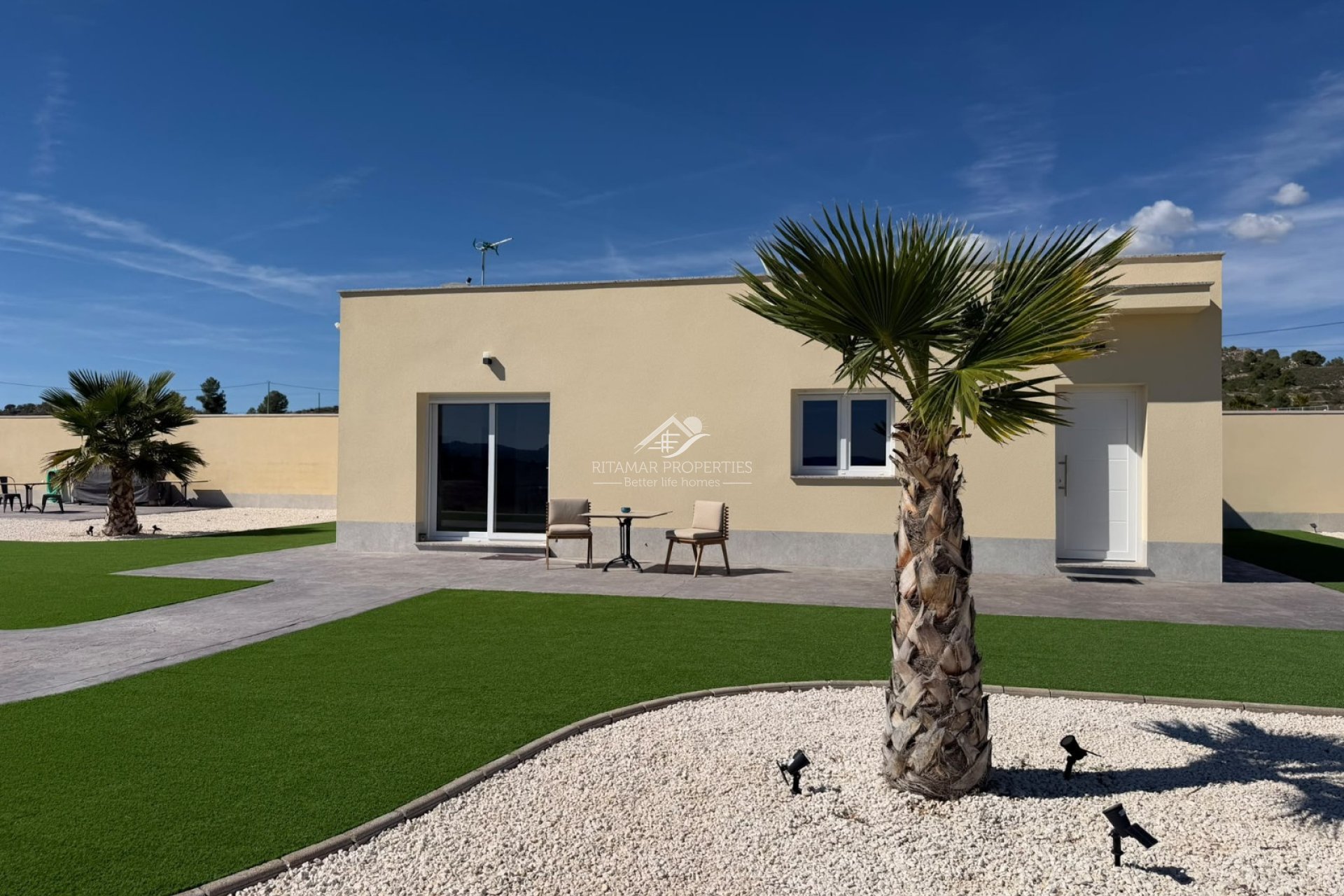 Resale - Villa - Pinoso