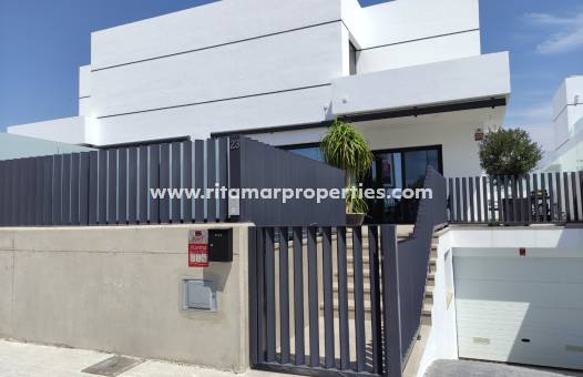 Villa - A Vendre - Dolores - RIE4057