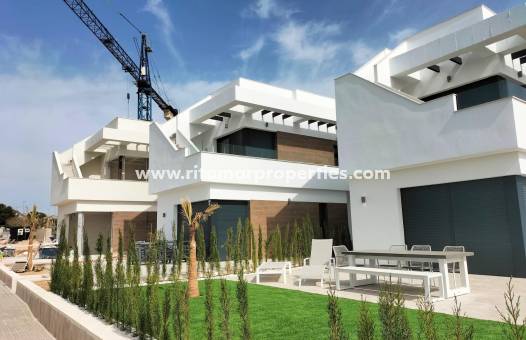 Villa · New build · Pilar de la Horadada · Lo Romero Golf