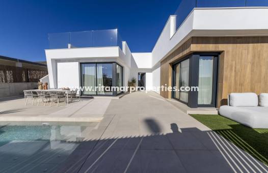 Villa - Obra Nueva - Baños y Mendigo - RIO1002