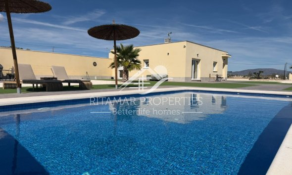 Villa - Reventa - Pinoso -
                Pinoso