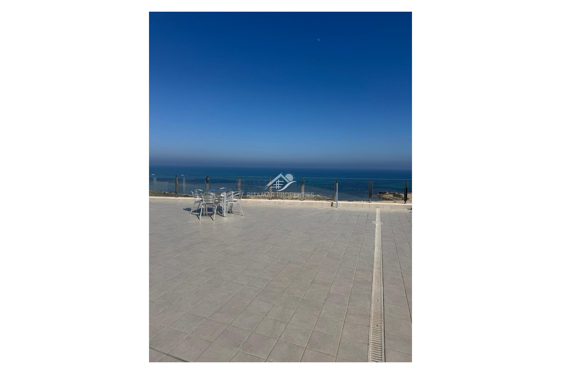 Weiterverkauf - Wohnung - Torrevieja - La Mata