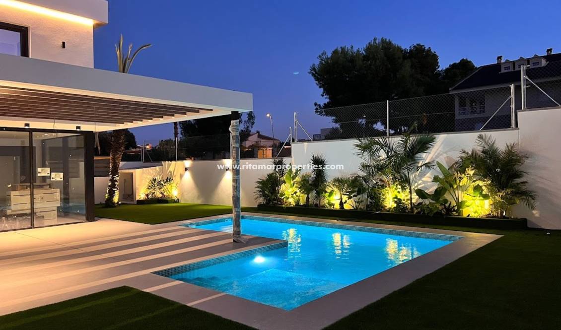 Obra Nueva - Villa - Orihuela Costa - La Zenia