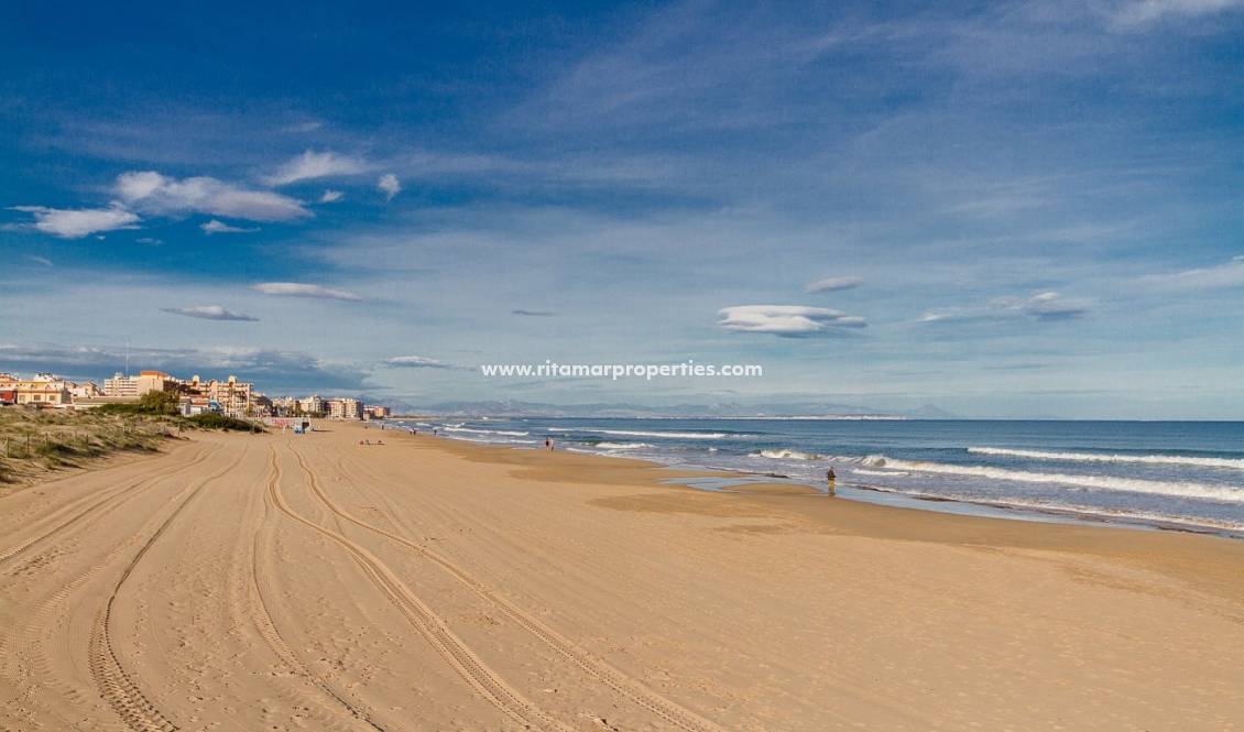  - Apartamento - Torrevieja - La Mata