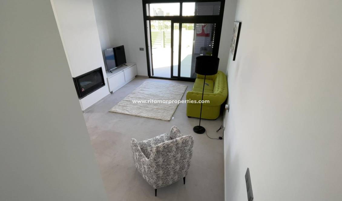 - Villa - Daya Nueva - Centro