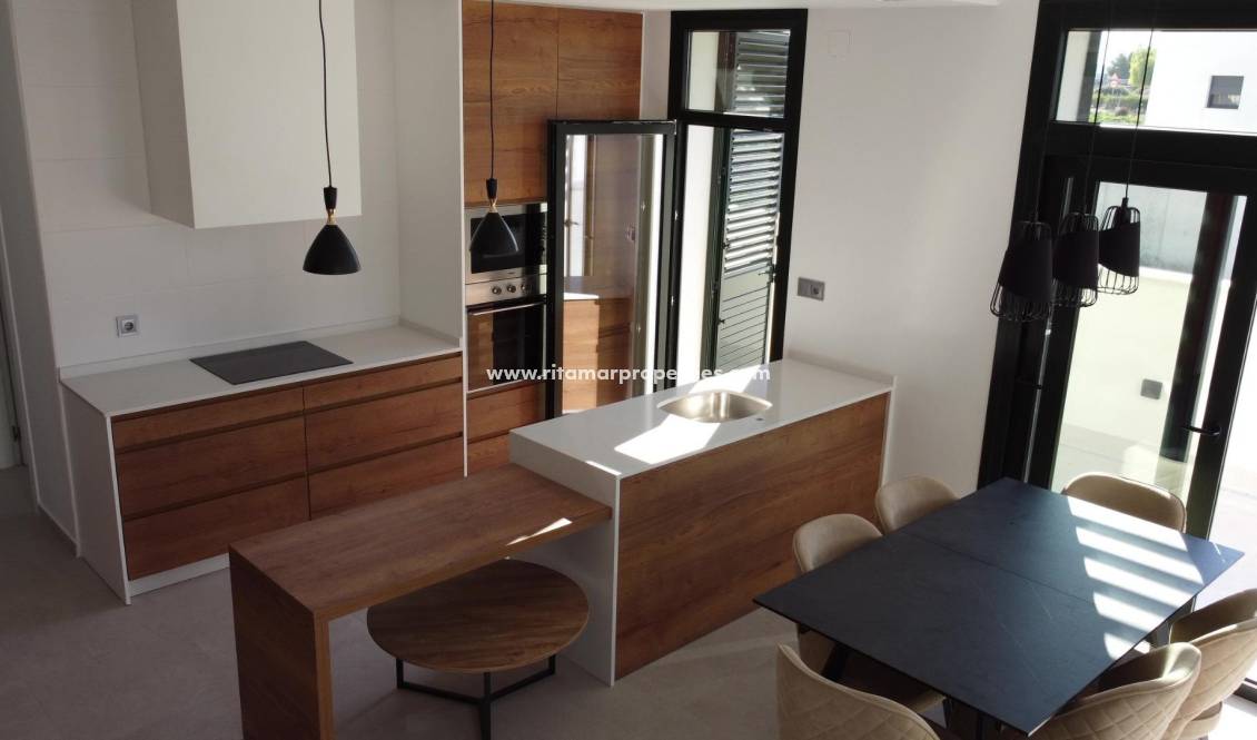  - Villa - Daya Nueva - Centro