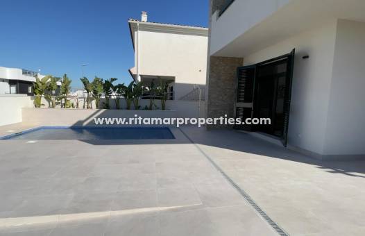  - Villa - Daya Nueva - Centro