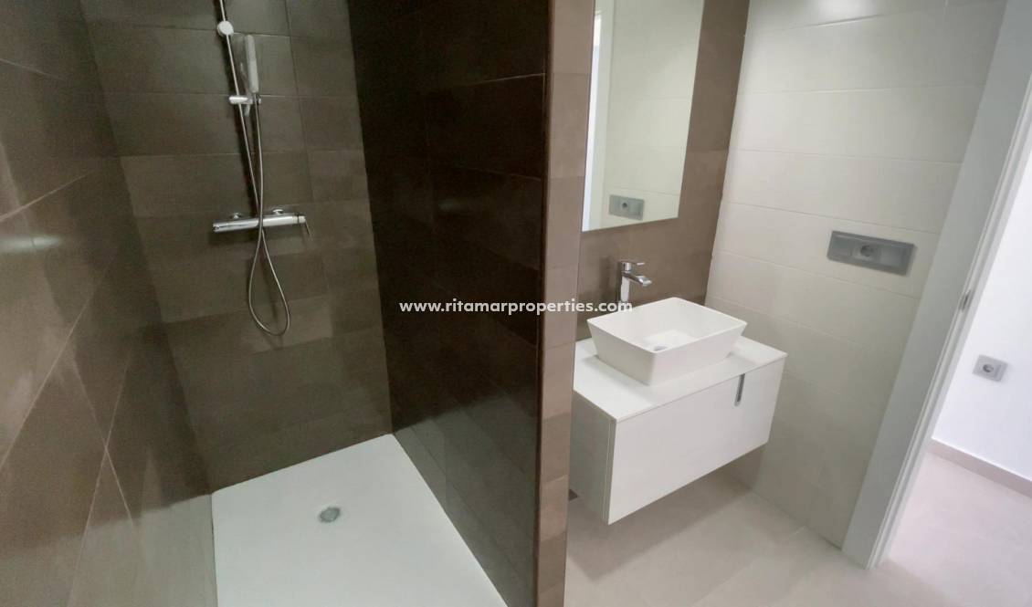  - Villa - Daya Nueva - Centro