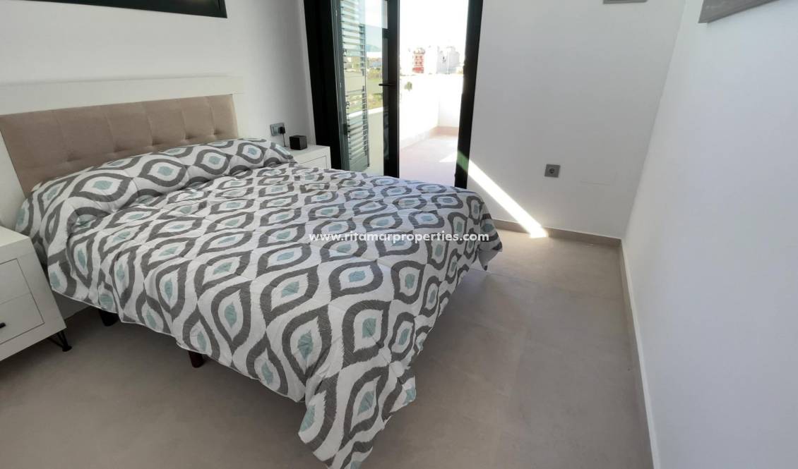  - Villa - Daya Nueva - Centro