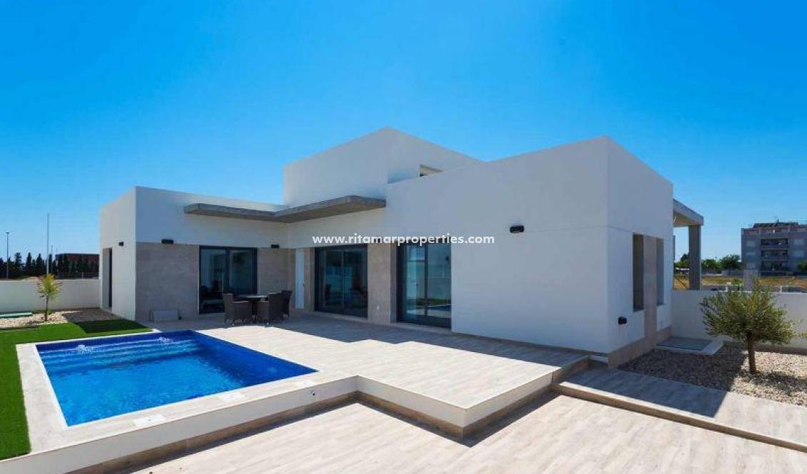  - Villa - Daya Nueva - Centro
