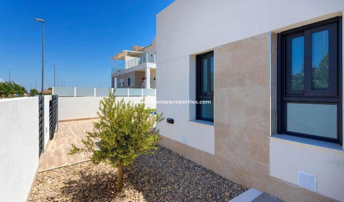  - Villa - Daya Nueva - Centro