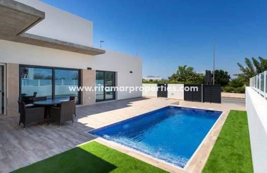  - Villa - Daya Nueva - Centro