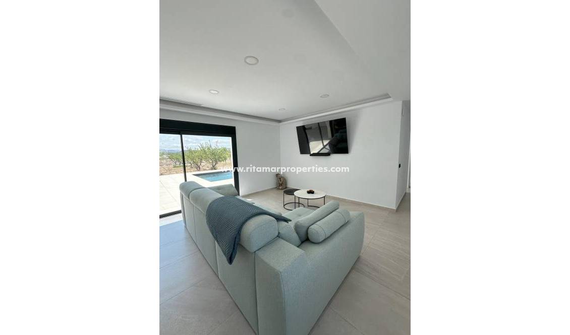  - Villa - Pinoso - Lel