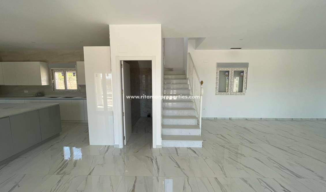  - Villa - Pinoso - Camino Del Prado