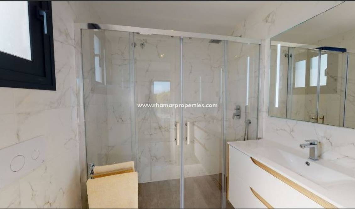  - Villa - La Nucia - Urb. Don Mar