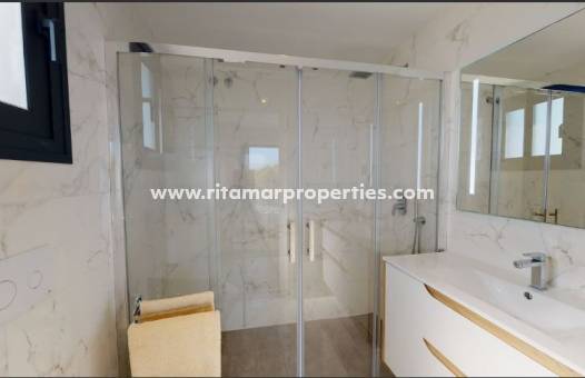  - Villa - La Nucia - Urb. Don Mar