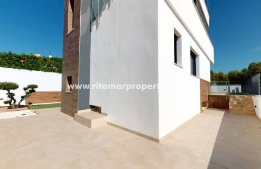  - Villa - La Nucia - Urb. Don Mar