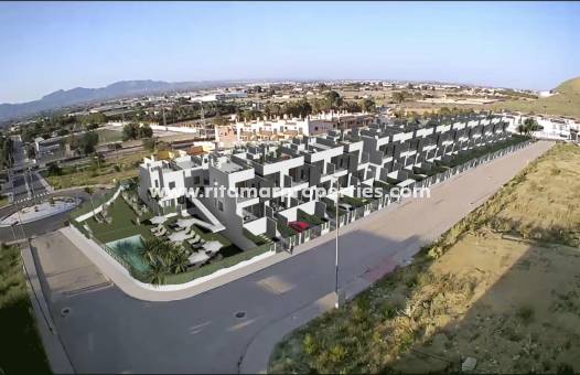  - Town House - Cox - San Fernando