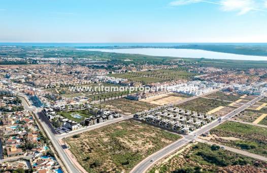  - Villa - Ciudad Quesada - Lo Marabú