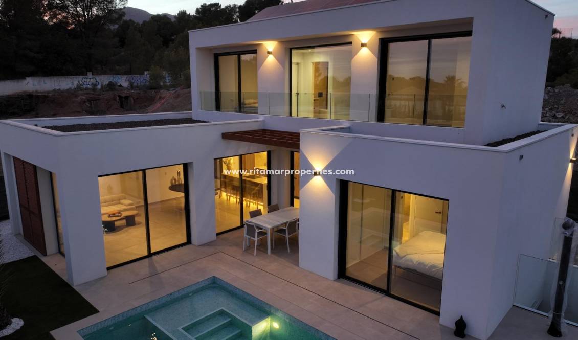  - Villa - Alfas del Pi - Escandinavia