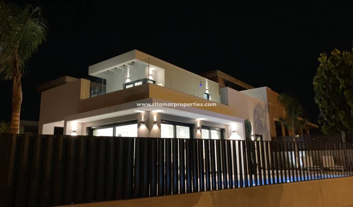  - Villa - Daya Nueva - Pueblo