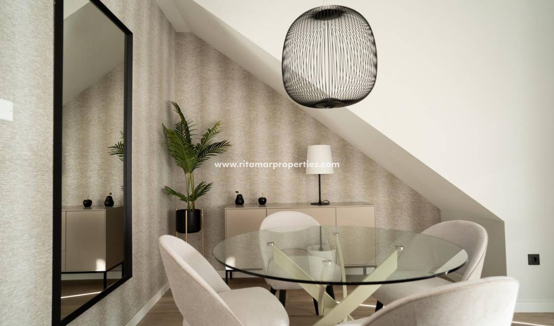  - Town House - Orihuela Costa - Entre golf