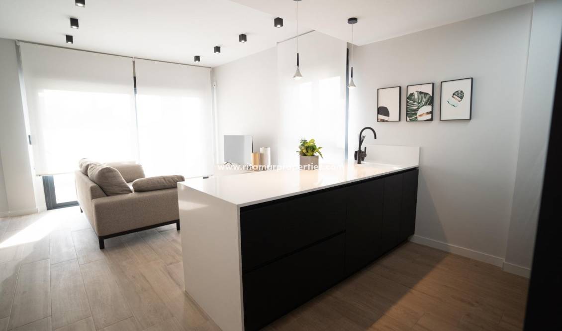  - Town House - Orihuela Costa - Entre golf