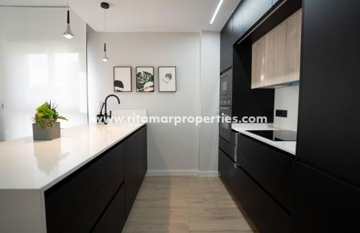 - Town House - Orihuela Costa - Entre golf