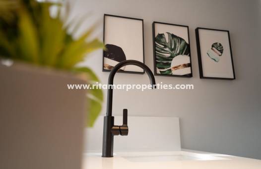  - Town House - Orihuela Costa - Entre golf