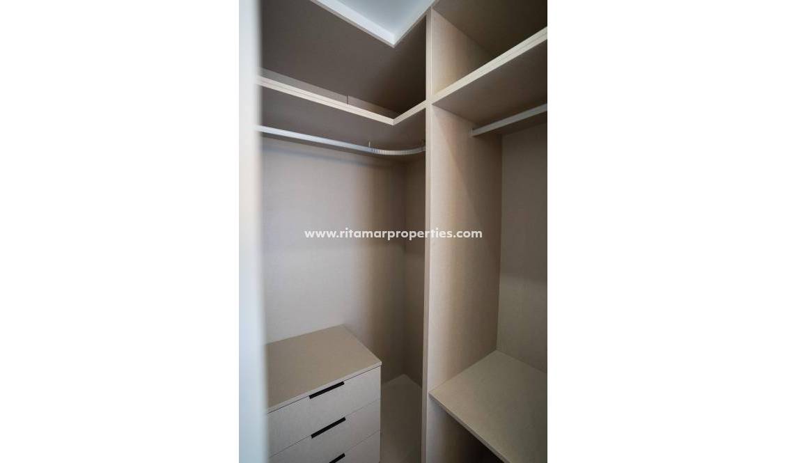  - Town House - Orihuela Costa - Entre golf