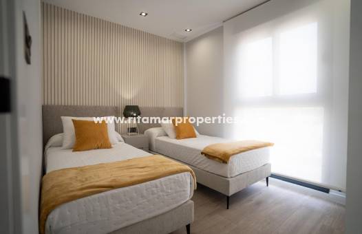  - Town House - Orihuela Costa - Entre golf