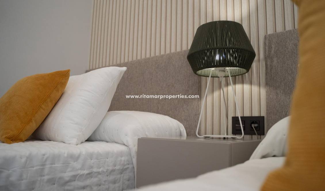  - Town House - Orihuela Costa - Entre golf