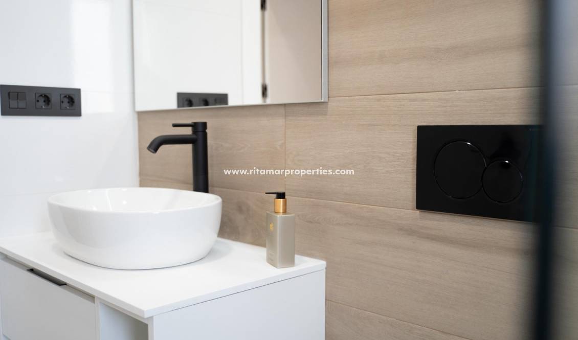  - Town House - Orihuela Costa - Entre golf