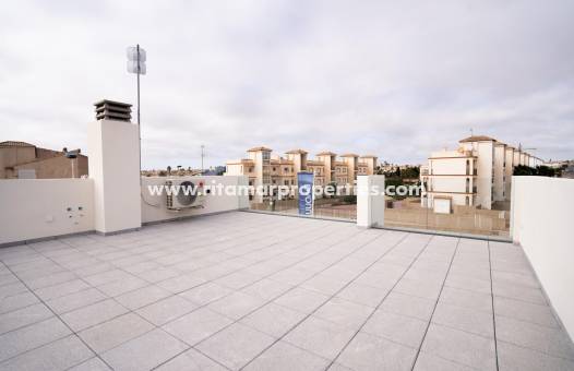  - Town House - Orihuela Costa - Entre golf