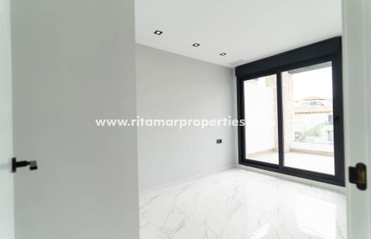  - Villa - Orihuela Costa - Punta Prima
